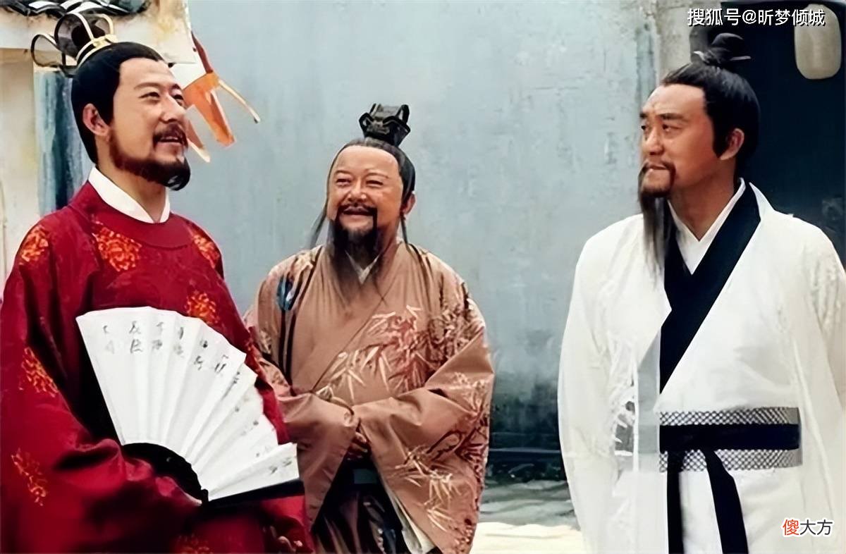 【爱历史】刘伯温临终前对儿子说：“咱家九代后必出奇才”，百年后一语成谶