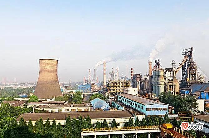 伦敦、巴黎等大城市穷人都住东边，为啥济南现在富人喜欢住东边？