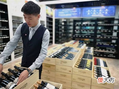 为什么说喝葡萄酒比吃葡萄更保健 常喝葡萄酒有什么坏处