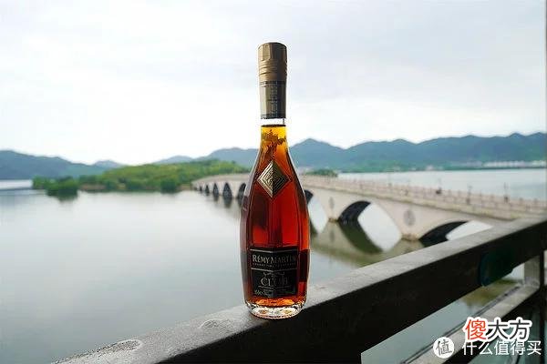 【十二星座】點酒圖錄 篇四:多少年了终于等到你!人头马 Club十二星座限定版+杯具套装 终集齐