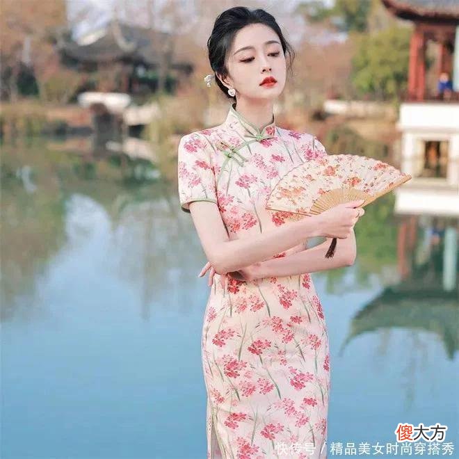 【十二星座】你是什么星座?你知道什么颜色的旗袍最适合你吗?我们是不是这样