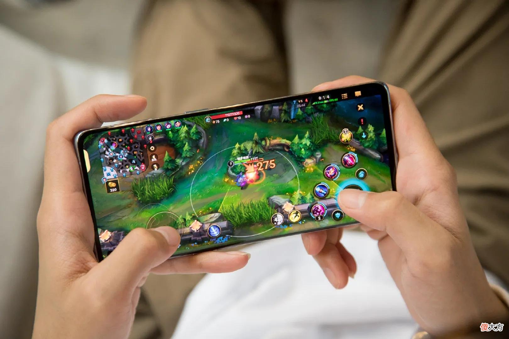 选VIVO还是入手小米 买小米手机好还是VIVO