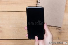 为什么安卓手机越来越卡 为什么安卓手机越来越卡了?
