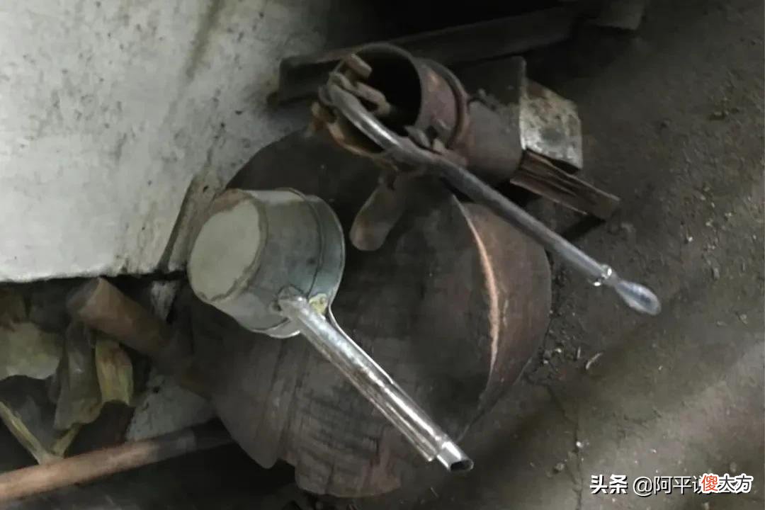 农村20世纪80年代都用过的玩意 80年代农村的人都玩过什么