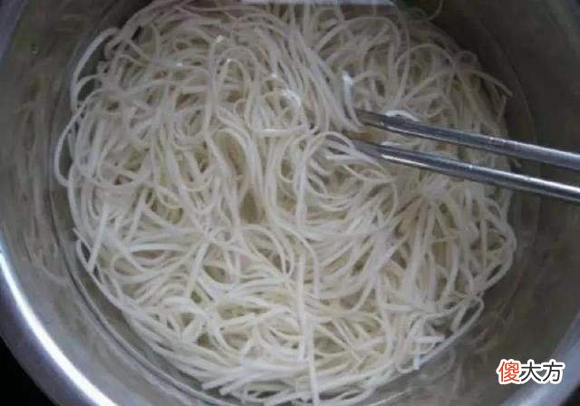 馒头和面条谁的热量高 馒头面条哪个热量高