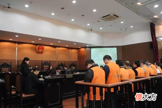 卖肾买苹果手机的高三学生 小学生卖肾买苹果手机