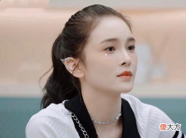 【就爱时尚】不理解！为什么赵樱子对“精灵耳”那么执着？
