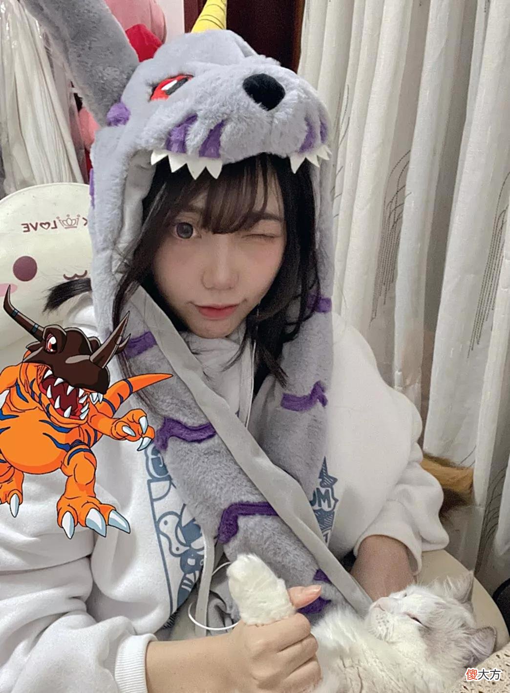 【游戏迷】Dota2-刀圈新秀女主播摄手视频存在疑点，玩家自制视频质疑代打！
