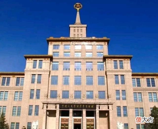 【历史故事】北京街头毛主席的书法杰作，每一幅都是精品，给人以书法之美