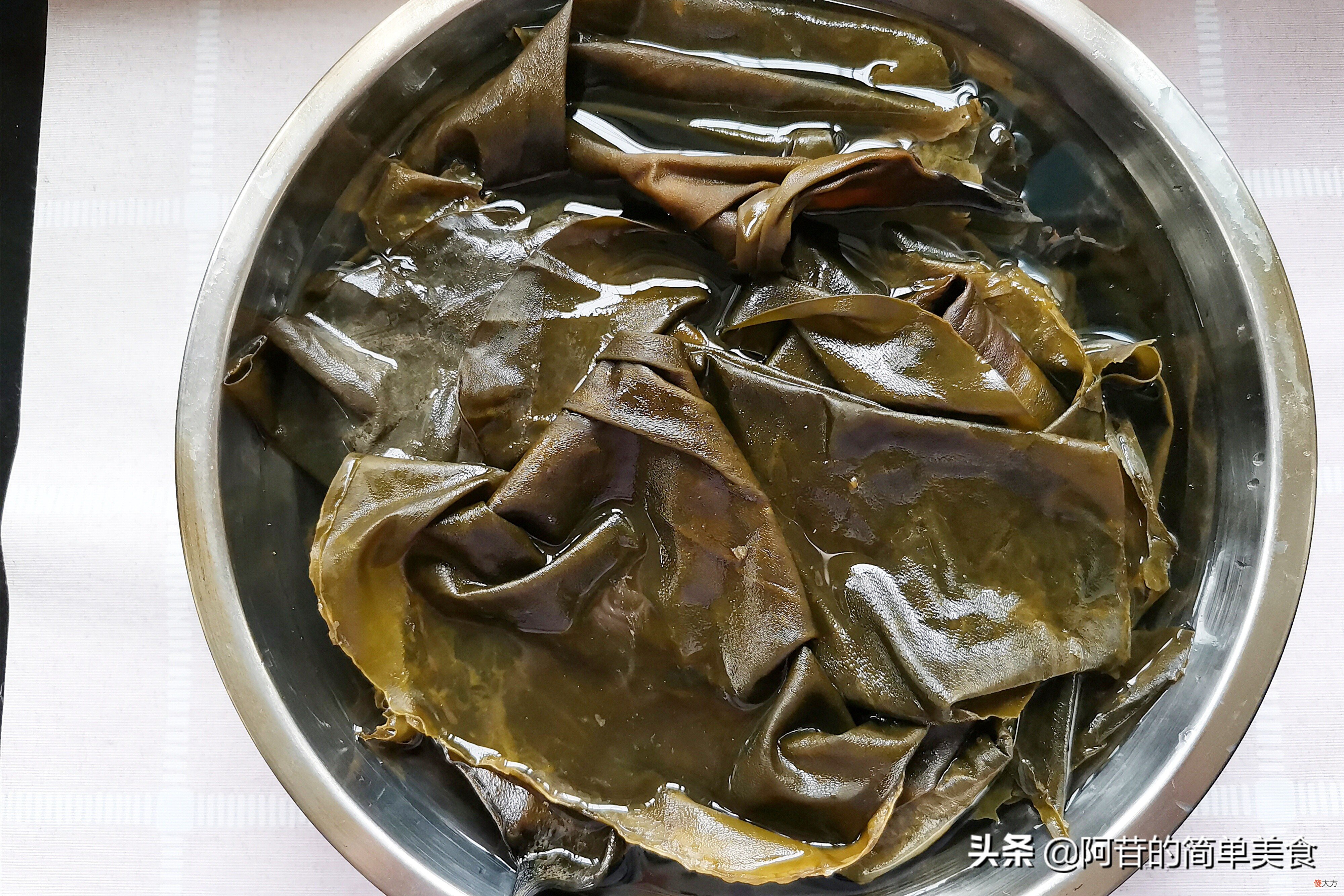 想做出又烂又软糯的海带炖猪脚 海带炖猪蹄怎么做海带更软更好吃
