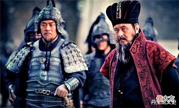 【爱历史】曹操将孔融满门抄斩,孔融7岁女儿临终前说了一句话,成千古绝句