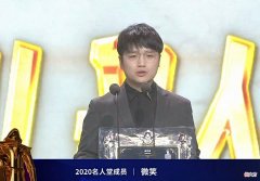 【游戏世界】微笑破防迁怒卷毛，继Uzi后，卷毛被老搭档喷废物