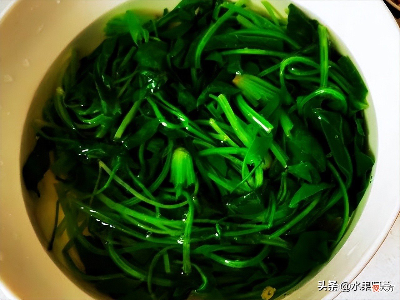 花2元买的菠菜，做了3道美食，吃出健康好滋味