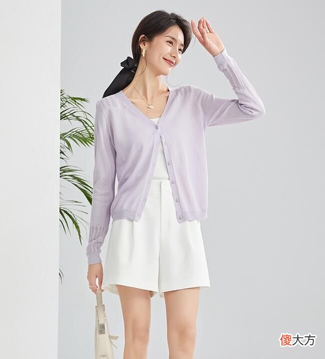 【时尚一点】女人到了中年，尽量少穿这4种“假时髦”的颜色，会显廉价又俗气