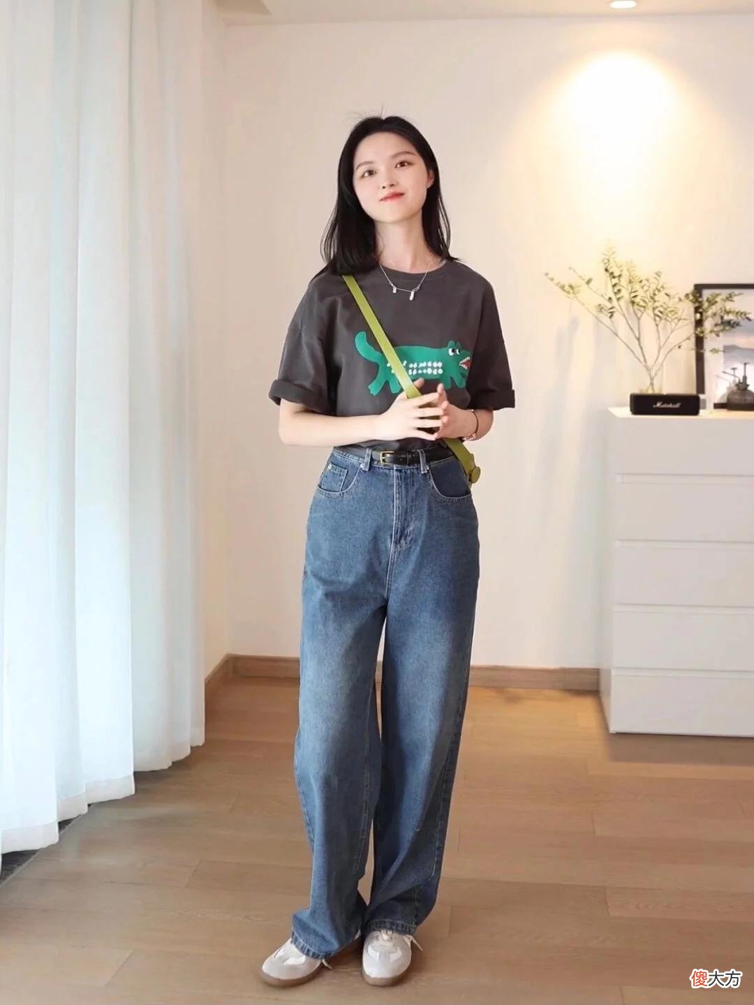 【时尚一点】30+的女人若经济允许，多买几类衣服，好搭配又通勤实用，超漂亮