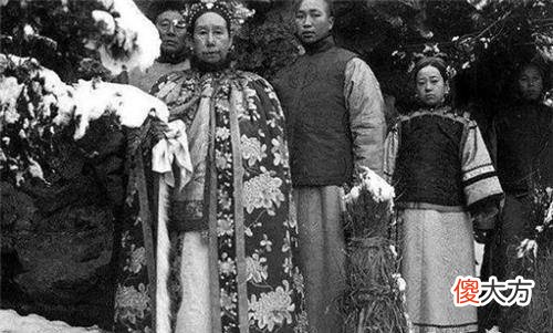 【历史故事】程廷华的八卦掌是怎么练成的？