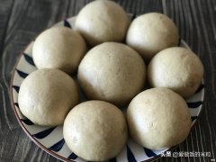 蒸全麦粉的戗面大馒头 蒸全麦馒头怎么发面