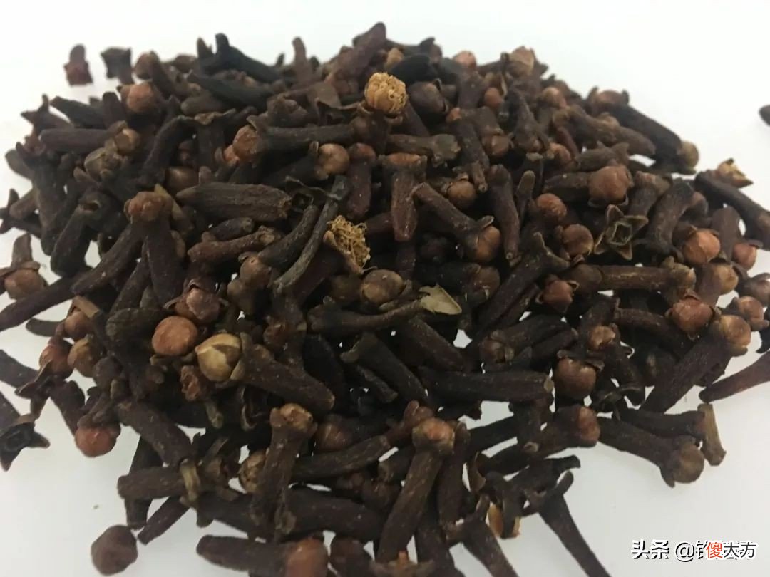 它是最常见的钓鱼香料 香料钓鱼配方大全