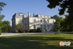 白葡萄酒开盖一个月还能喝 葡萄酒打开半年放冰箱能喝吗