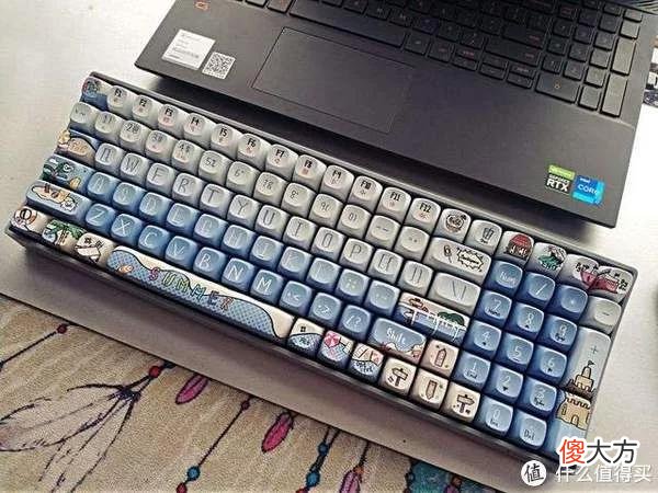 【就爱时尚】颜值、精致、靓...看到了Lofree洛斐小翘键盘发现好词不够用了