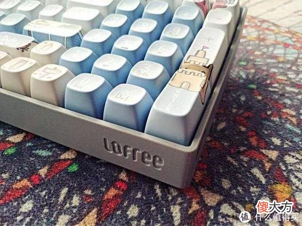 【就爱时尚】颜值、精致、靓...看到了Lofree洛斐小翘键盘发现好词不够用了