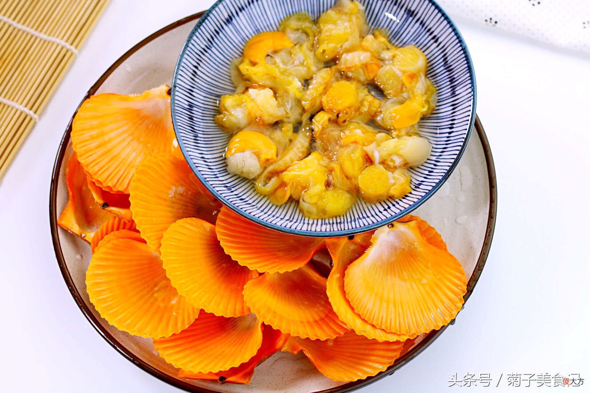 蒜蓉粉丝蒸扇贝的做法步骤 蒜蓉粉丝蒸扇贝的做法步骤菜谱