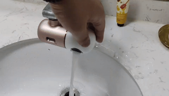 神奇！把自来水变美容水，氧芬磁解水龙头净水器值得买吗？