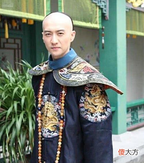 【爱历史】清亡了108年,此国公然“复活”大清,穿清朝长袍,称:我是中国人