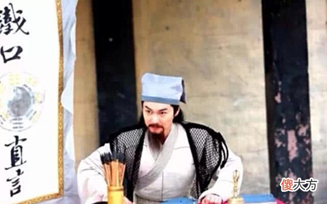 【历史故事】朱元璋：我能活多久？相士：比我多活1天，朱元璋：拉出去砍了！