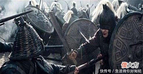【历史故事】朱元璋便装巡查军营，差点死在士兵手下，而后士兵得到表扬！