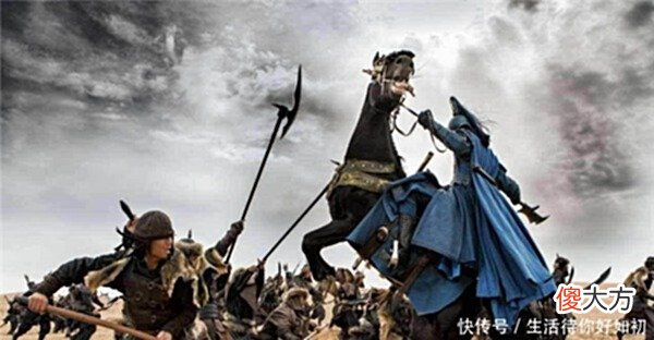 【历史故事】朱元璋便装巡查军营，差点死在士兵手下，而后士兵得到表扬！