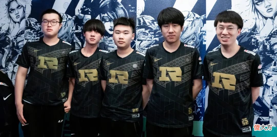 【游戏迷】离大谱！RNG成LCK救世主？韩国观众：感谢RNG还我国籍