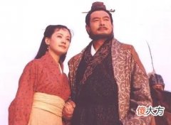 【爱历史】曹操耗费重金将蔡文姬赎回来，为何不娶她，反而嫁给一个不知名的小官？蔡文姬