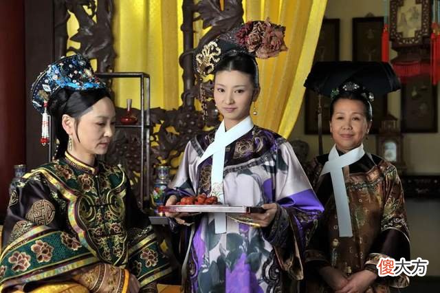 【爱历史】慈禧每天三点就起床，八点才去上朝，中间的五个小时她在干啥？