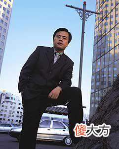 【游戏世界】吃饭睡觉砍传奇，曾和腾讯不相伯仲的盛大网络，为何传奇不再？