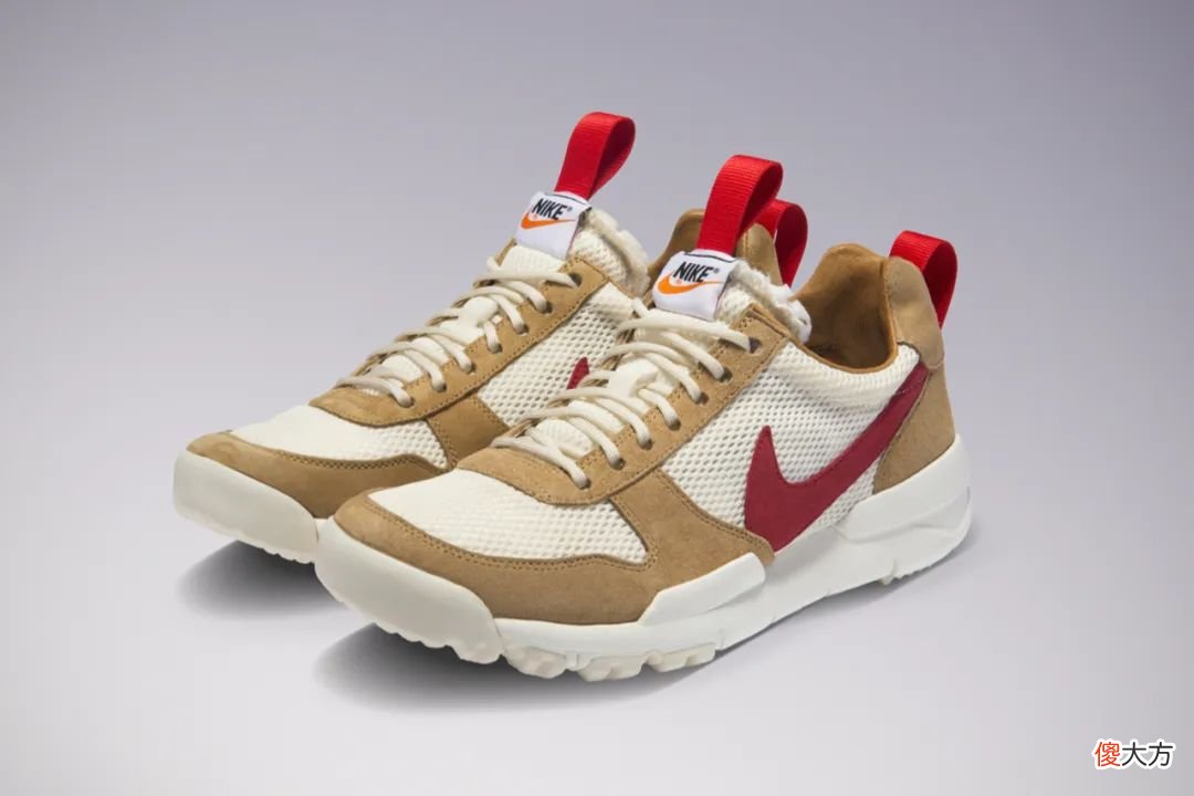 【时尚一点】Tom Sachs 的“通用鞋”，能否延续“火星鞋”的热度？