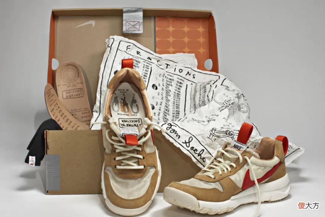 【时尚一点】Tom Sachs 的“通用鞋”，能否延续“火星鞋”的热度？
