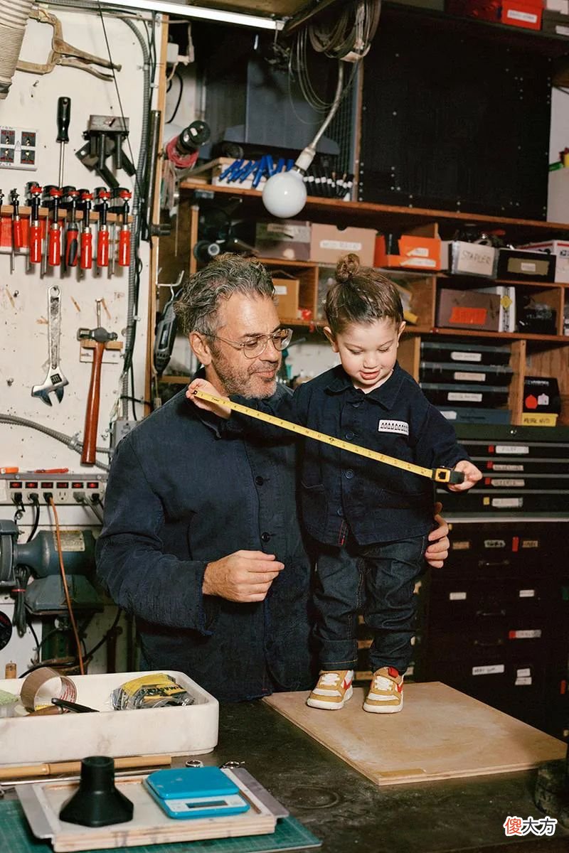 【时尚一点】Tom Sachs 的“通用鞋”，能否延续“火星鞋”的热度？
