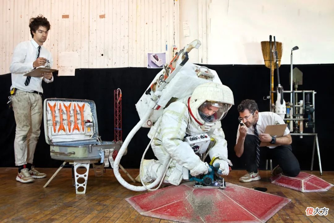 【时尚一点】Tom Sachs 的“通用鞋”，能否延续“火星鞋”的热度？