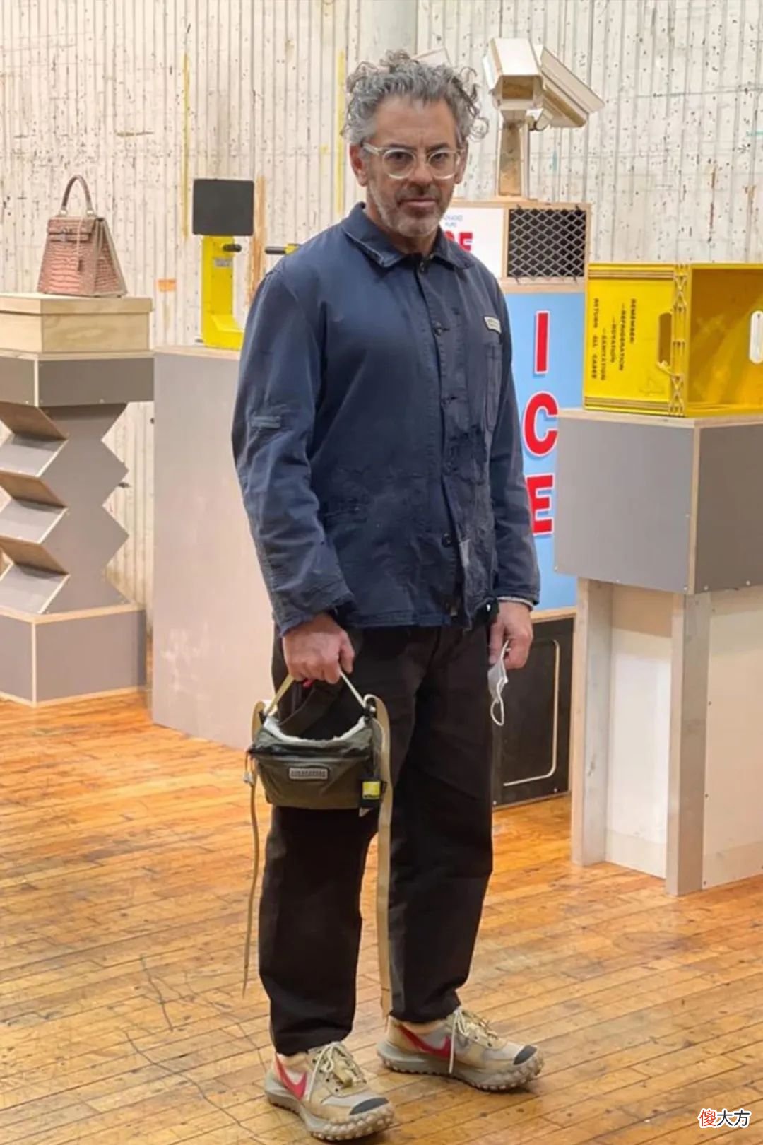 【时尚一点】Tom Sachs 的“通用鞋”，能否延续“火星鞋”的热度？