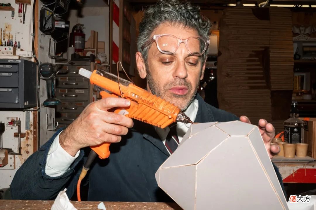 【时尚一点】Tom Sachs 的“通用鞋”，能否延续“火星鞋”的热度？