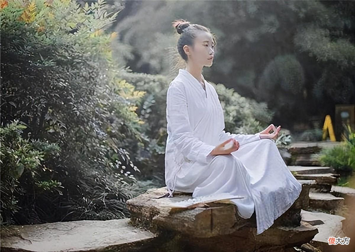 【历史故事】明朝23岁女道士王焘贞，宣告自己将羽化，近10万人围观，结局如何