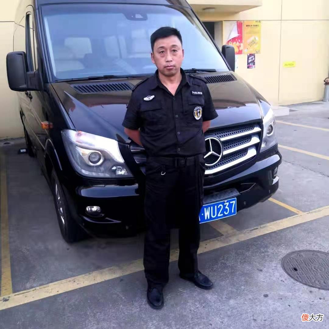 云朵像舞动的蝴蝶 好像蝴蝶在飞舞