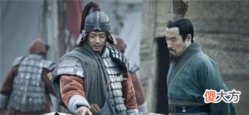 【历史故事】韩信被杀后,萧何看着他的尸身仰天长叹,说了句肺腑之言令人唏嘘