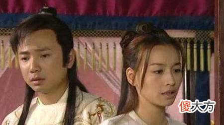 【历史故事】靖难之役，朱允炆失踪后，朱棣又是怎么对他的母亲和后宫妃嫔的？