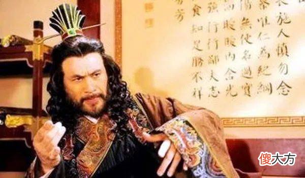 【历史故事】李白看走眼了，被他视为功比卫青的哥舒翰投降安禄山，打脸