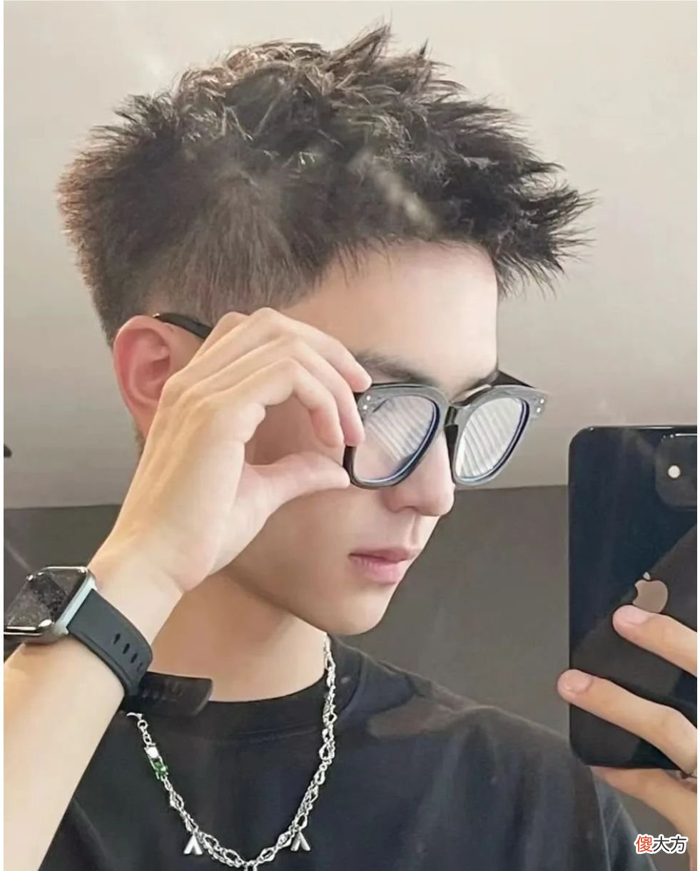 【时尚一点】男人要想帅，这些男发安排上，时尚有型不落伍