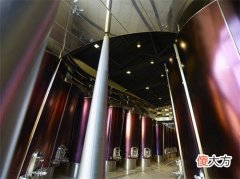葡萄酒最多能放多长时间 葡萄酒的储存条件