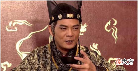 【爱历史】皇子装疯几十年，被太监扶上帝位，发第一道圣旨后太监傻了