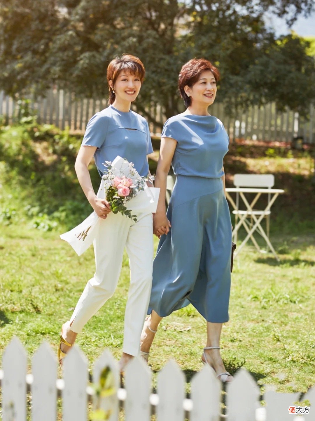 【时尚一点】不被定义的人生有多美？60岁妈妈还能和女儿穿同款，这也忒幸福了